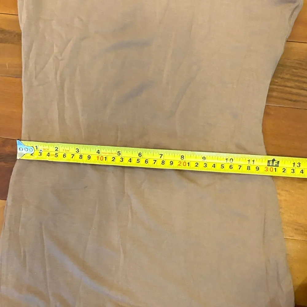 Brown T-Shirt Dress - Picture 6 of 7